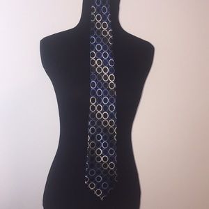 Michael Kors Circle Tie